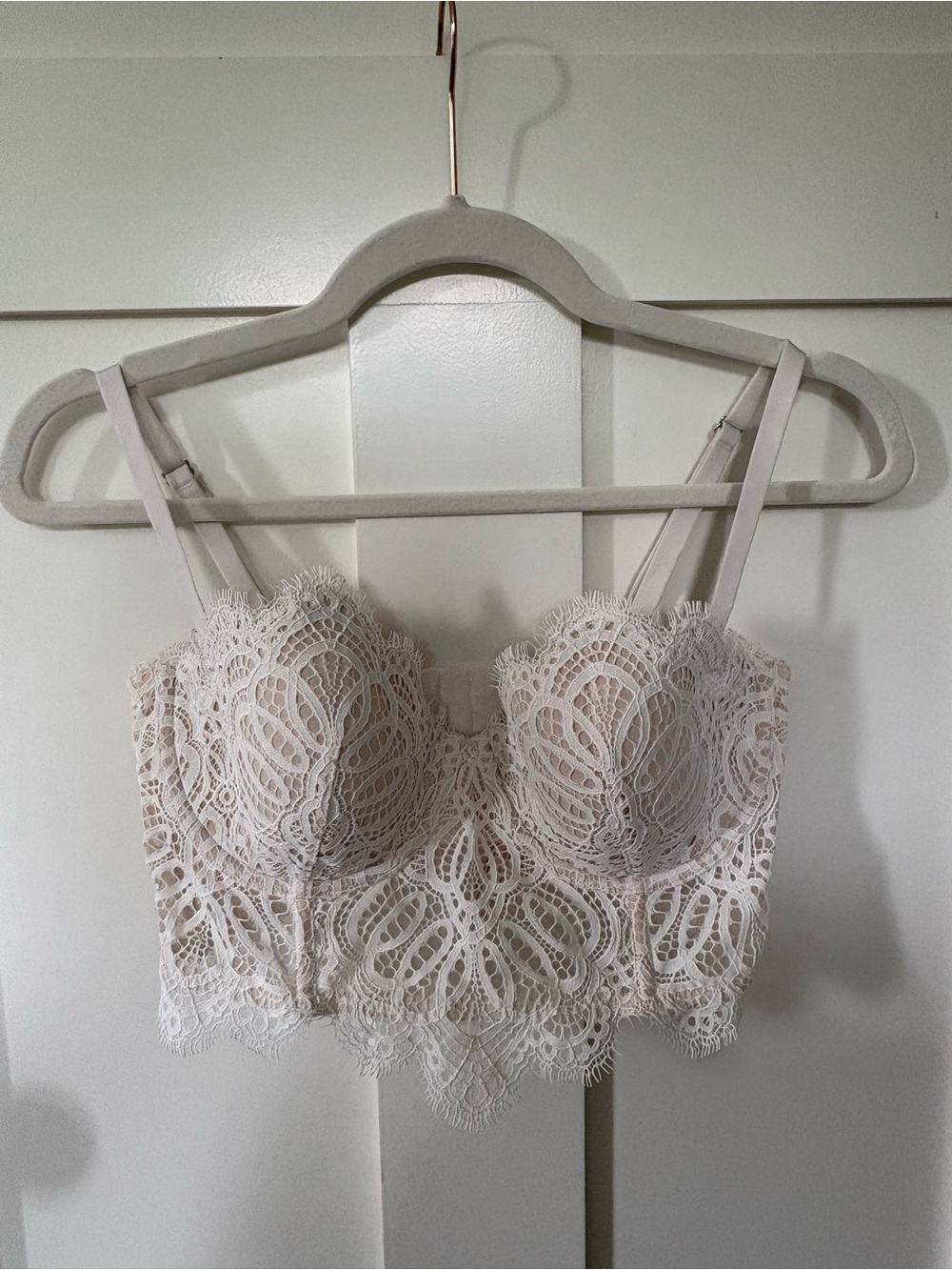 Victoria's Secret Lace Longline Bralette in Cream 34D - Picture 2 of 9